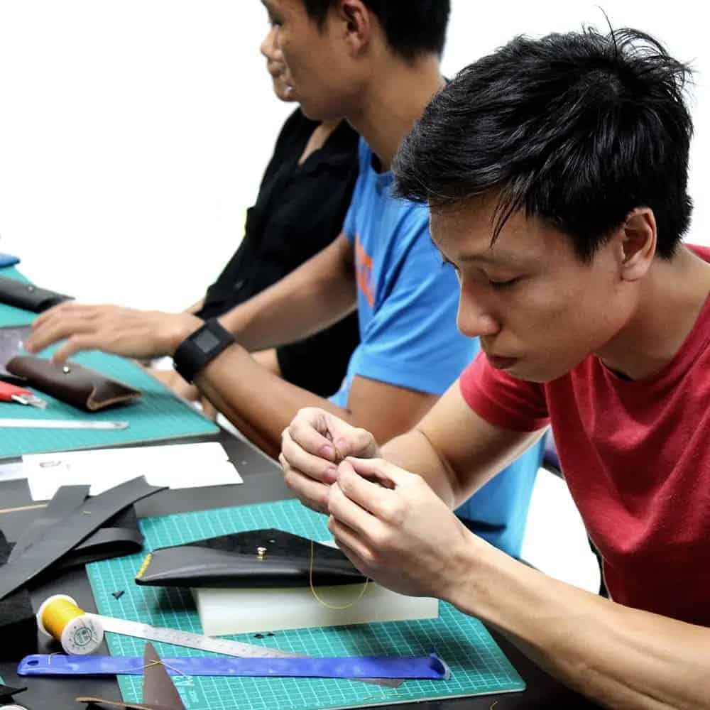leather-crafting-singapore-epic-workshops